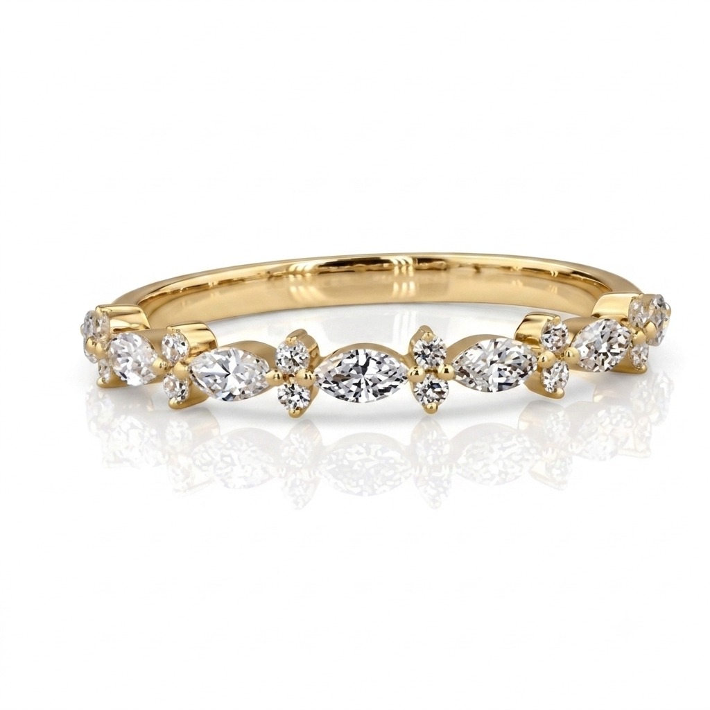 Eternal, bague en or 18 carats et diamants — Riana Jewelry